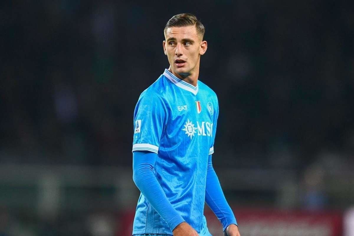  斯基拉：卢卡要求再给24-48小时考虑未来，森林在努力说服他